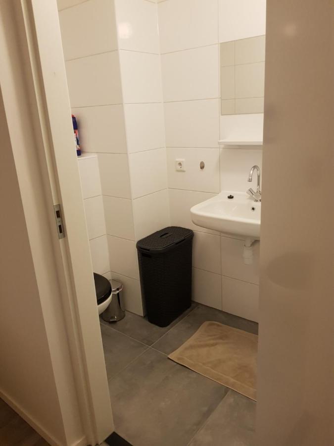82 B Middelburg